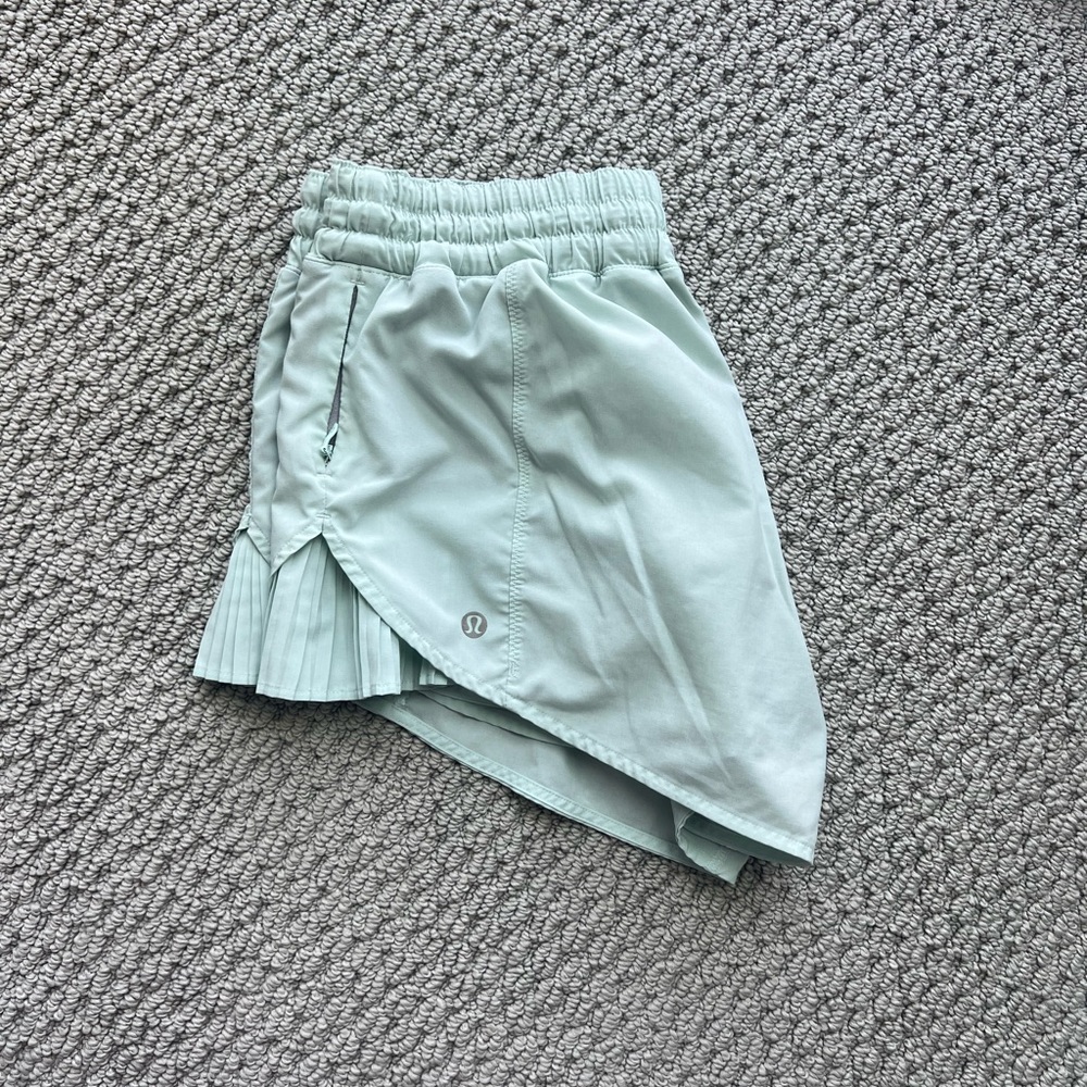 Mint Lulu shorts